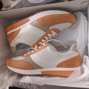 Women's White and Tan Sneakers